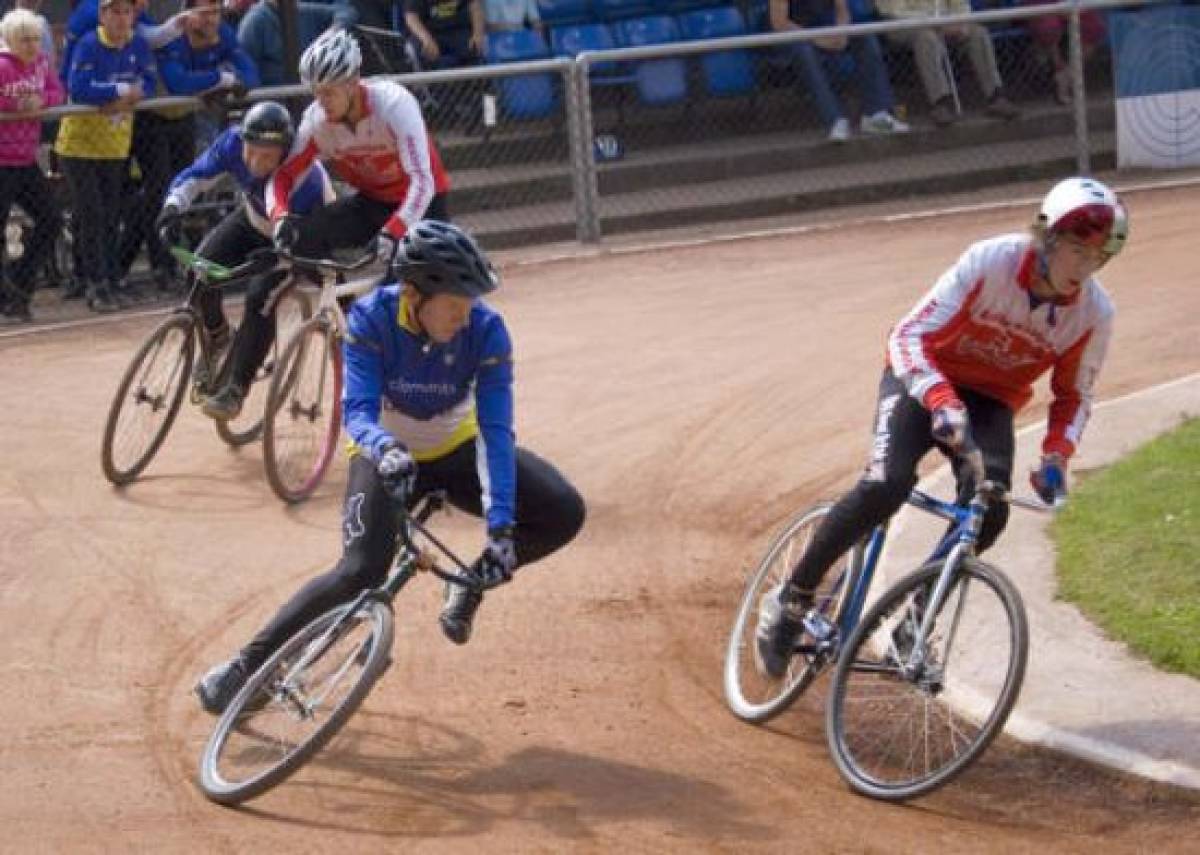 Second hand cycle online speedway bikes