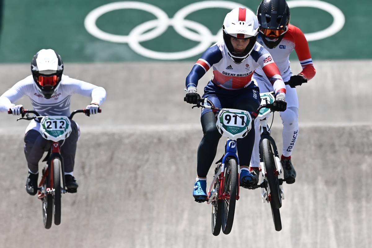 Whyte and Shriever qualify for BMX racing semi-finals in Tokyo