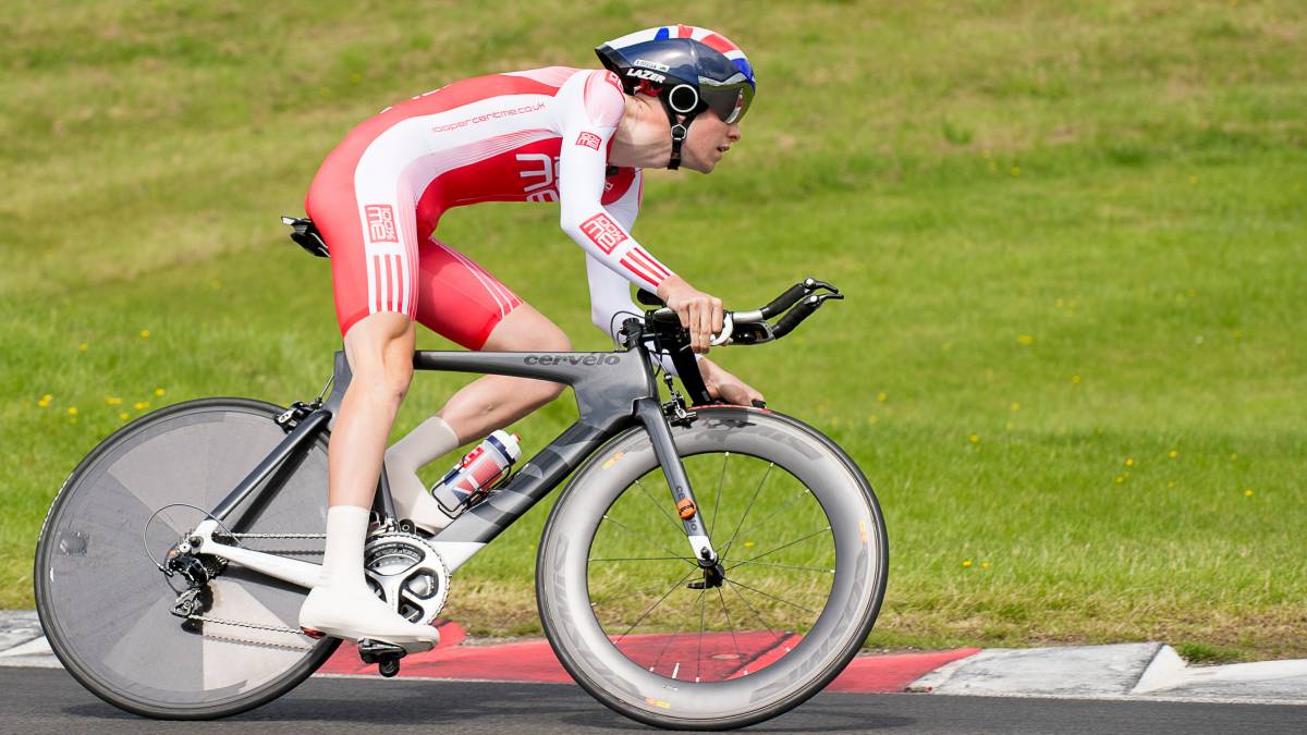 Riding a 10-mile time trial