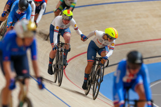 Katie Archibald and Neah Evans in the women'a Madison at the 2024 UCI Tissot Track World Championships