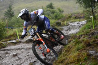 Charlie Hatton competing in downhill mountain bike