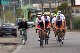 Team GB's Chris Froome, Geraint Thomas, Ian Stannard, Adam Yates and Steve Cummings train in Rio ahead of the Olympic road race