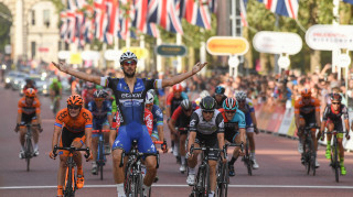 Tom Boonen wins the Prudential RideLondon Classic