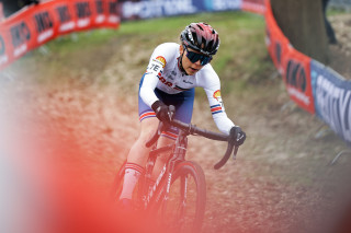 Anna Kay 2023 UCI Cyclo-cross world championships team relay