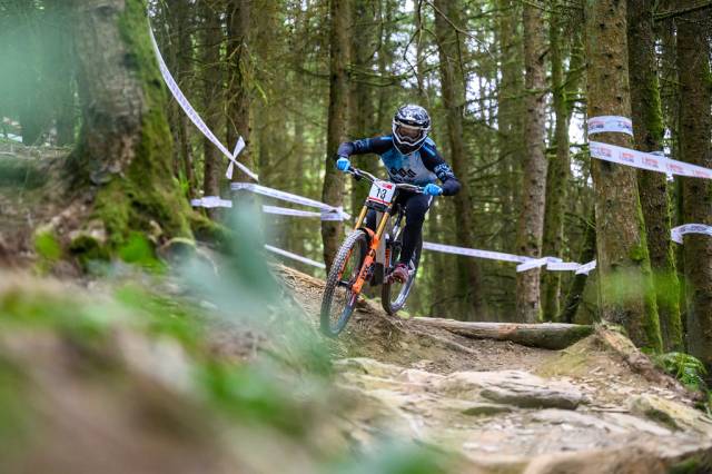 Fisher and Williamson claim National Downhill Series titles while ...